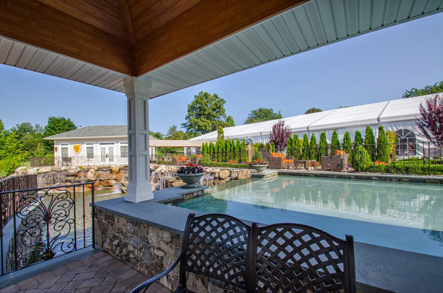 west-hills-country-club-wedding-cottage
